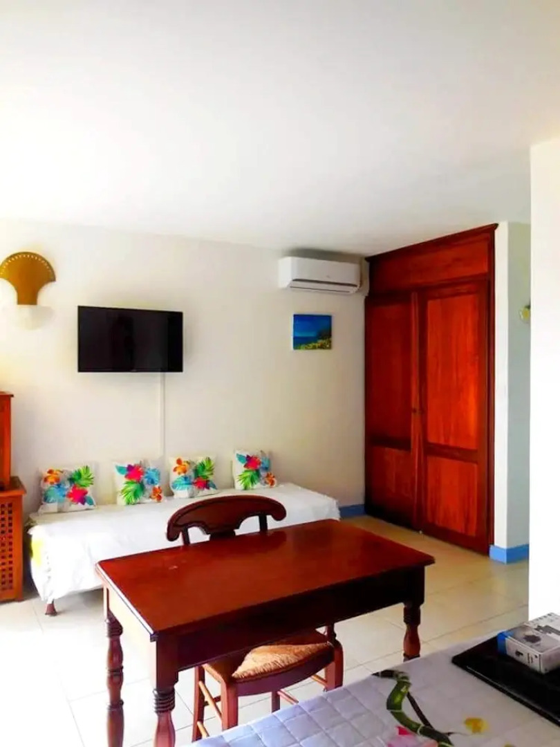 Apartment With one Bedroom in Sainte-anne, With Enclosed Garden and Wi