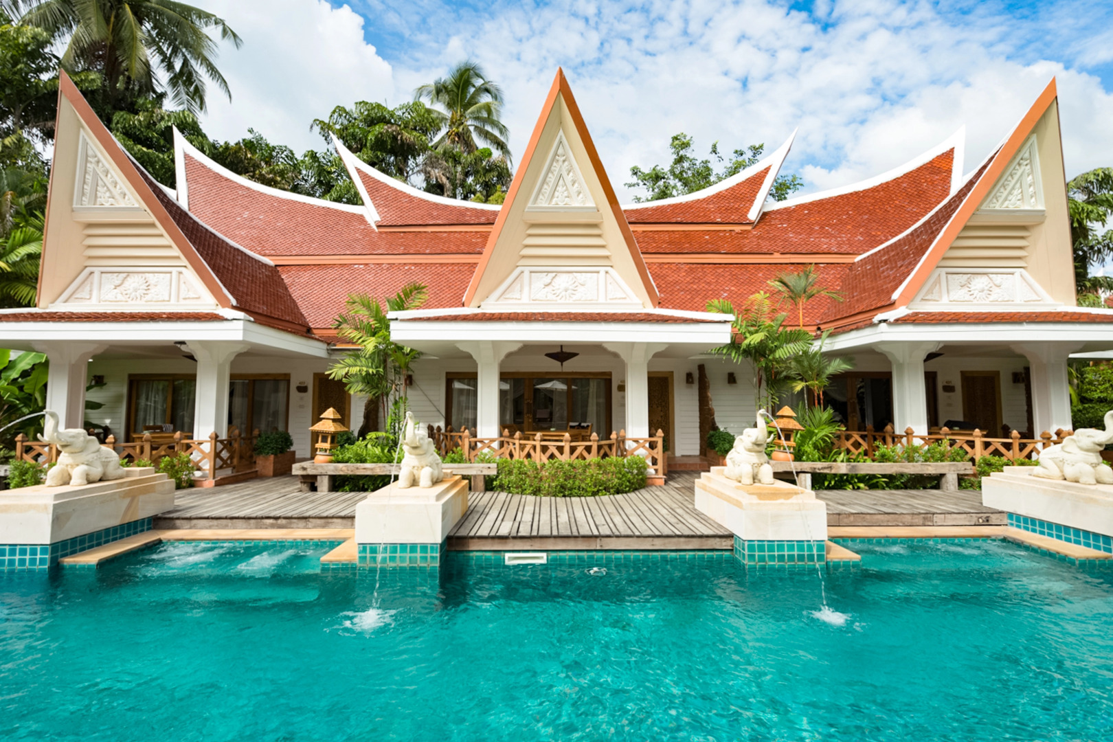 Курортный отель Santhiya Tree Koh Chang Resort