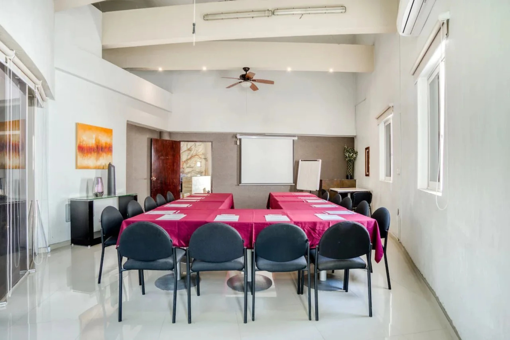 Hotel Maioris Guadalajara