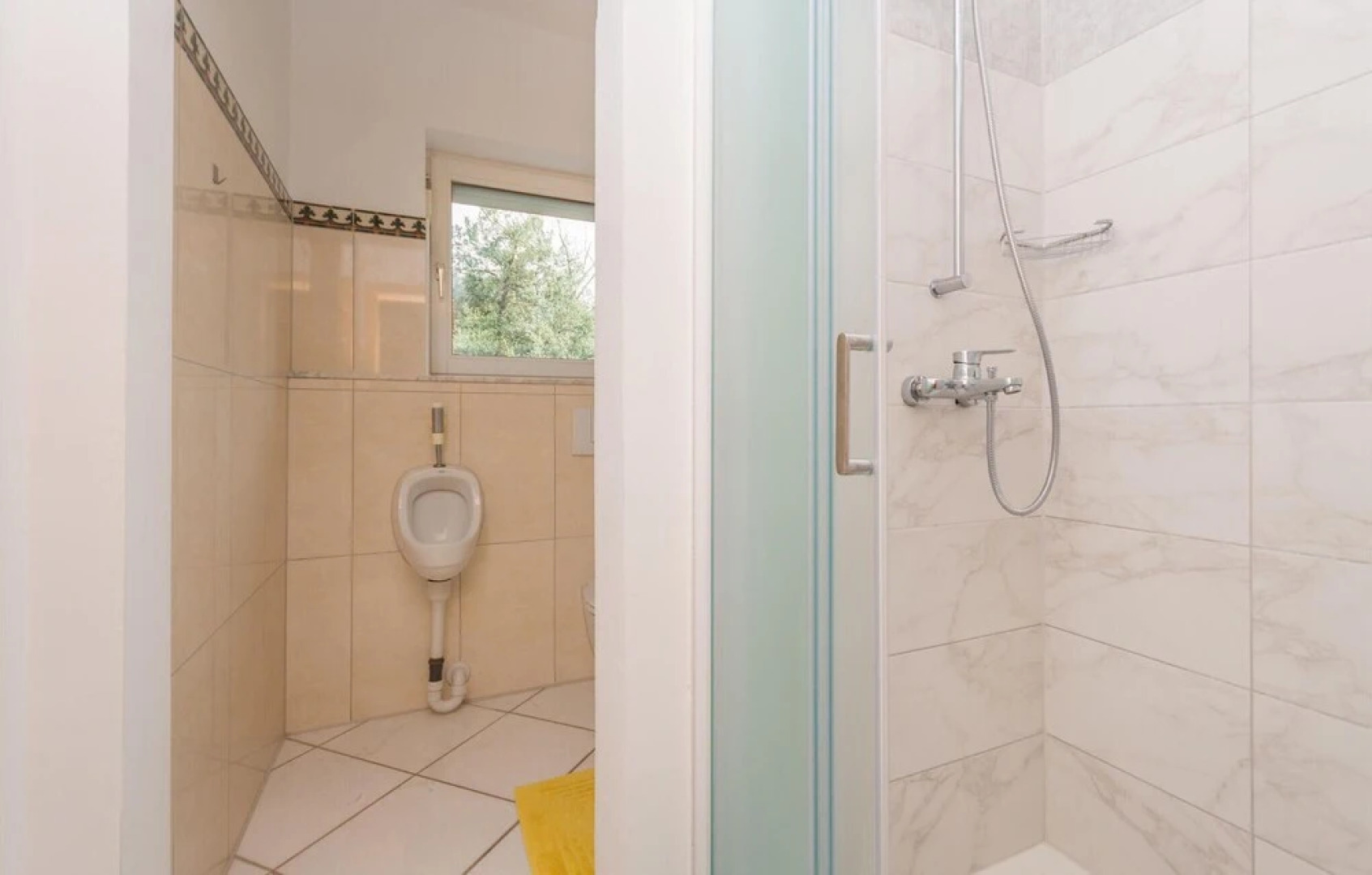 Awesome Home in Rastane Donje With 5 Bedrooms, Wifi and Outdoor Swimming Pool