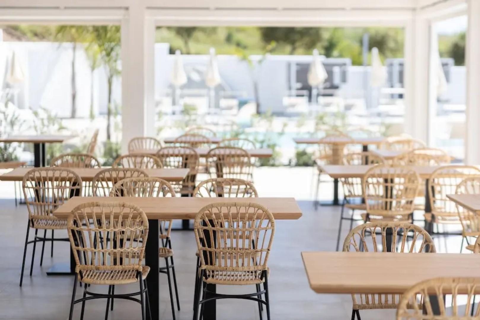 Midenza Seaside & Nature Retreat