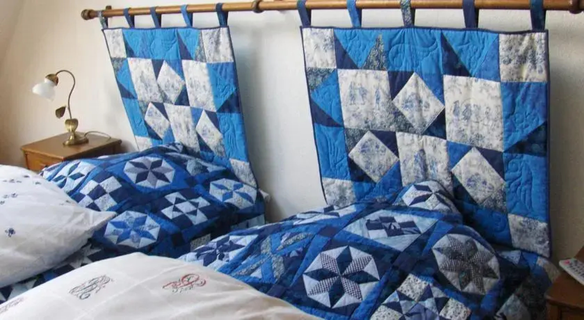 Les Greniers dAutrage