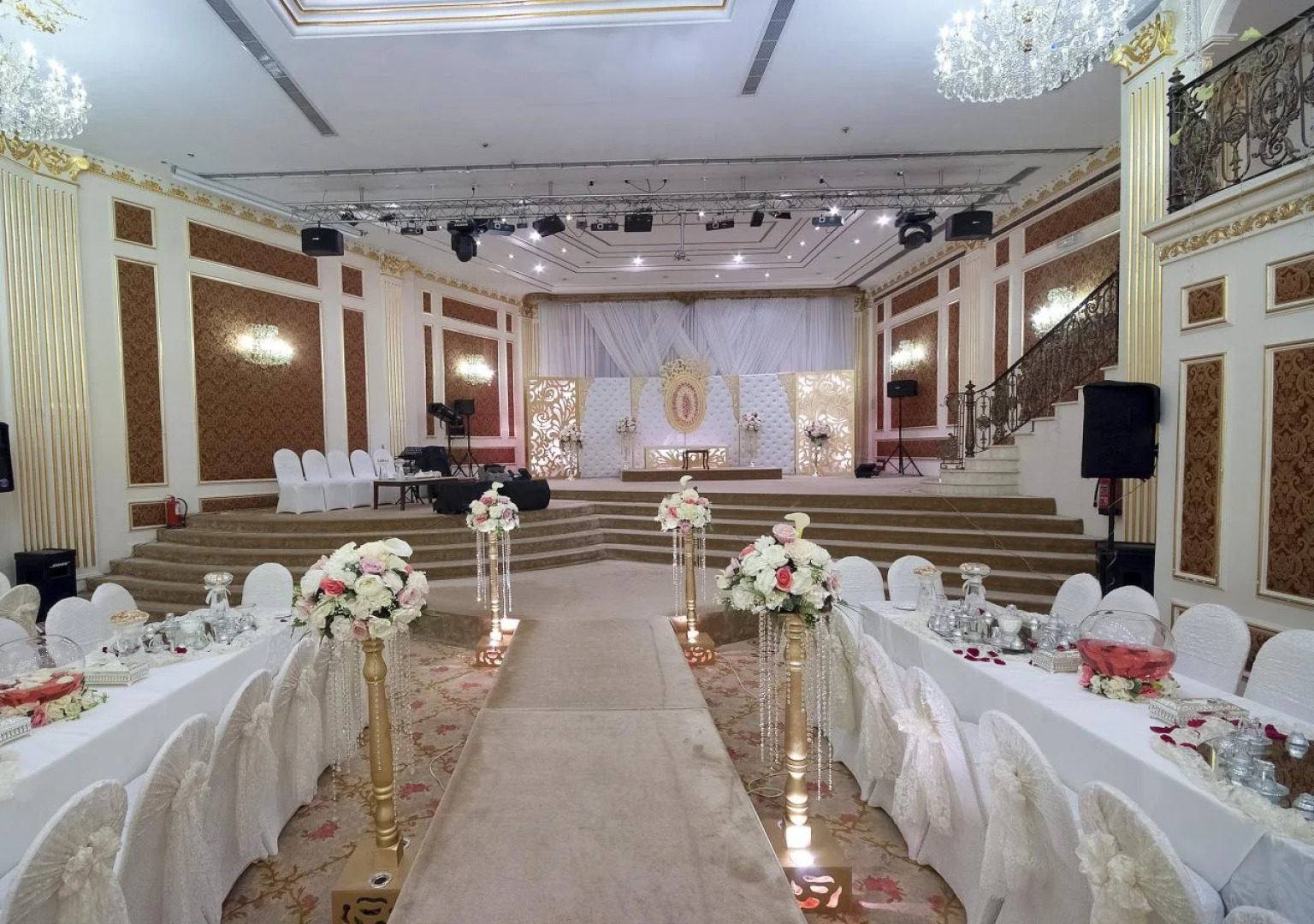 Отель Taj Celine