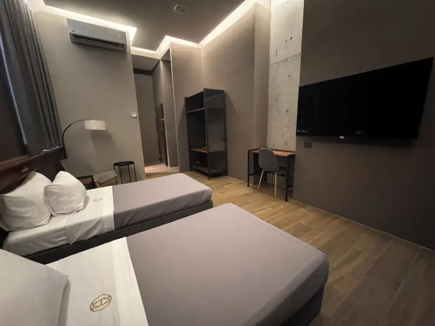 Amae21 Lofts