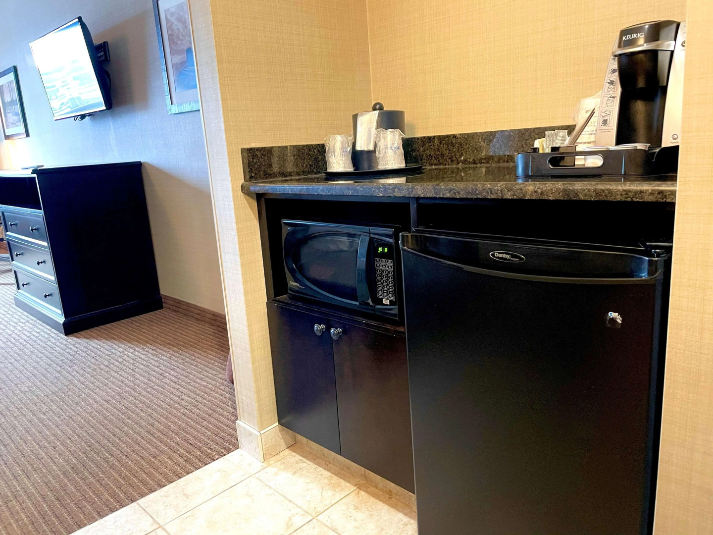 Best Western Plus Okotoks Inn & Suites