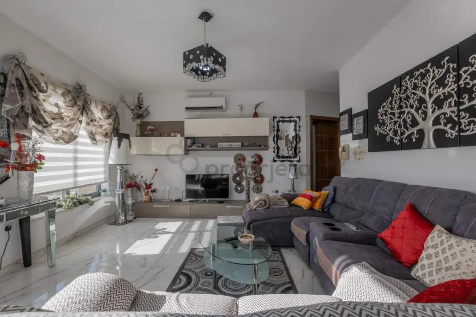 Stunning Views 4 Bedroom Penthouse in Marsaxlokk