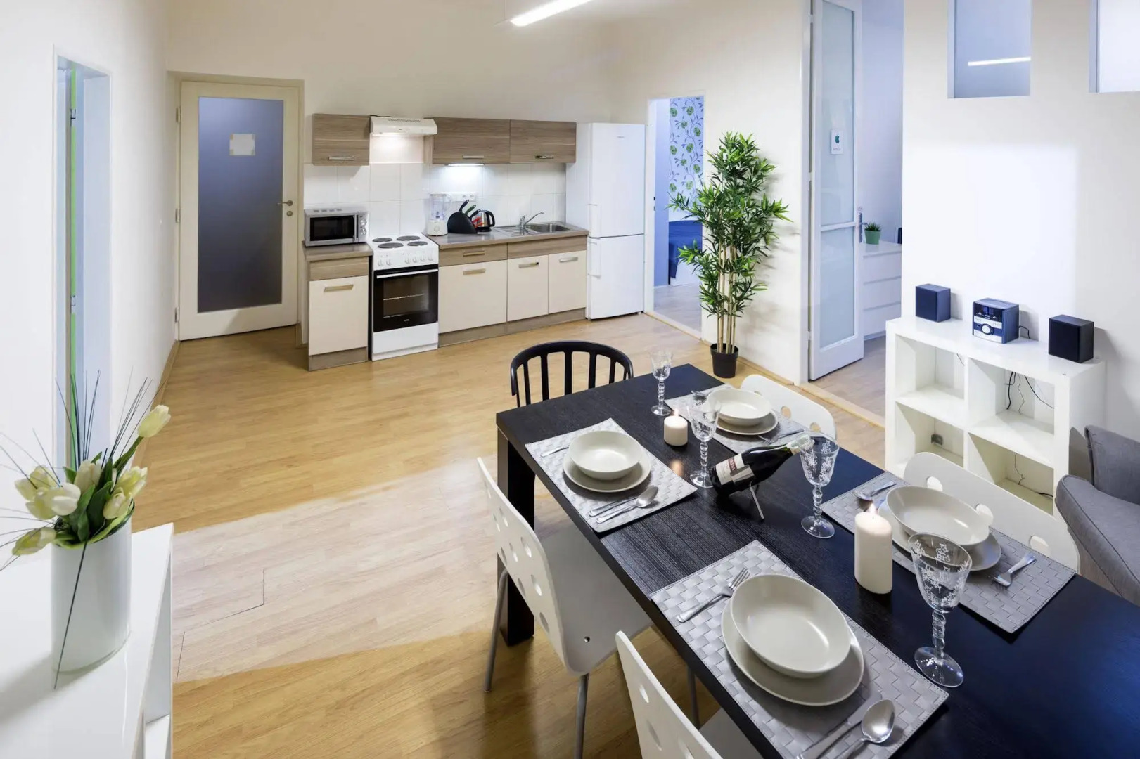 New Town - Apple Apartments