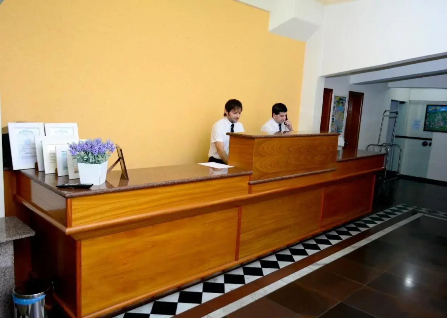 Condall Palace Hotel