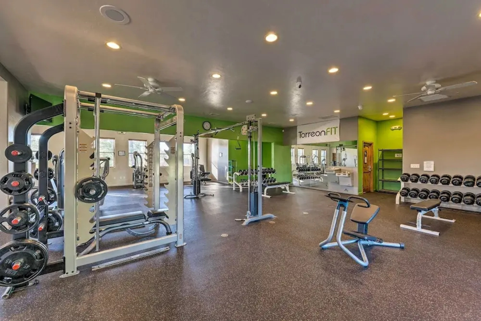 Show Low 'a-to-z Cabin' With Deck & Gas Grill!