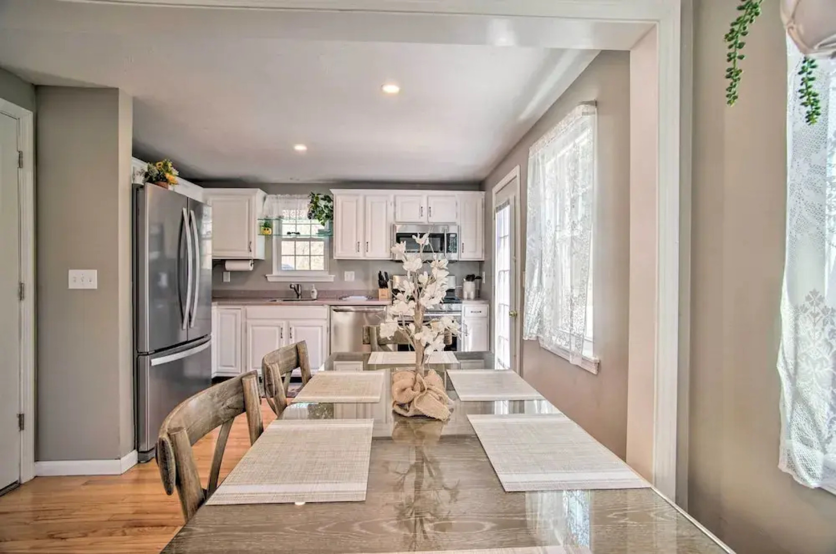 5 Mi to Beach: Cape Cod Getaway w/ Grill