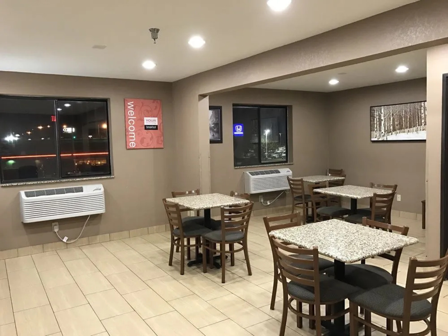 Quincy Inn and Suites