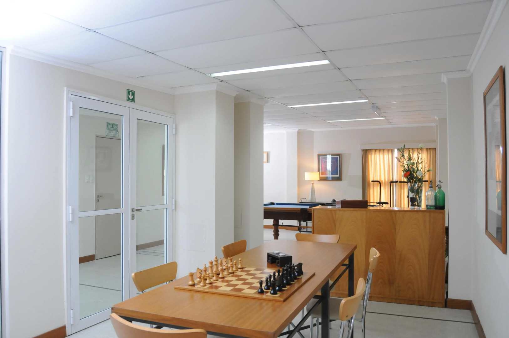 Parra Hotel & Suites