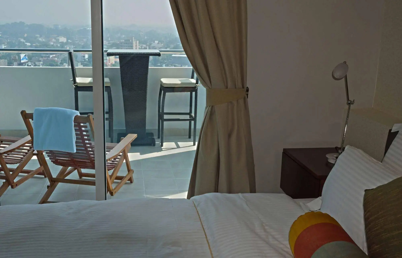 The Penthouse Above Sea