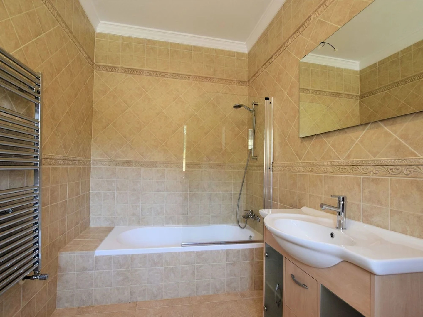 Spacious Villa With Private Pool and Stunning Views Near Iznájar