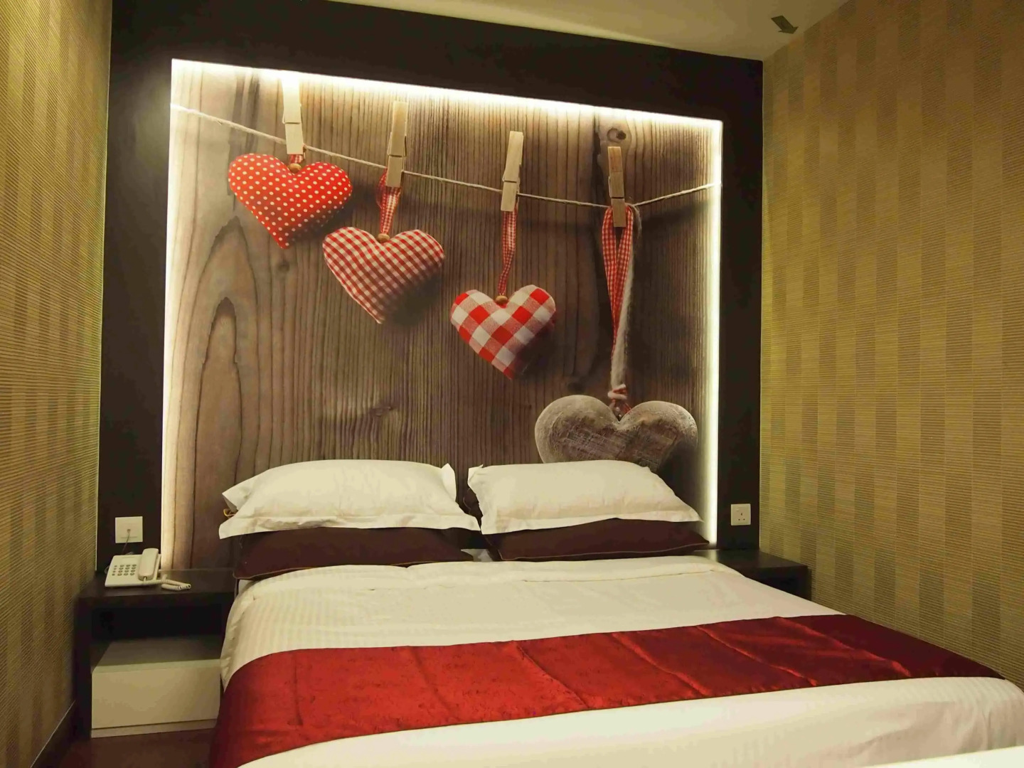Hotel Zamburger Legenda
