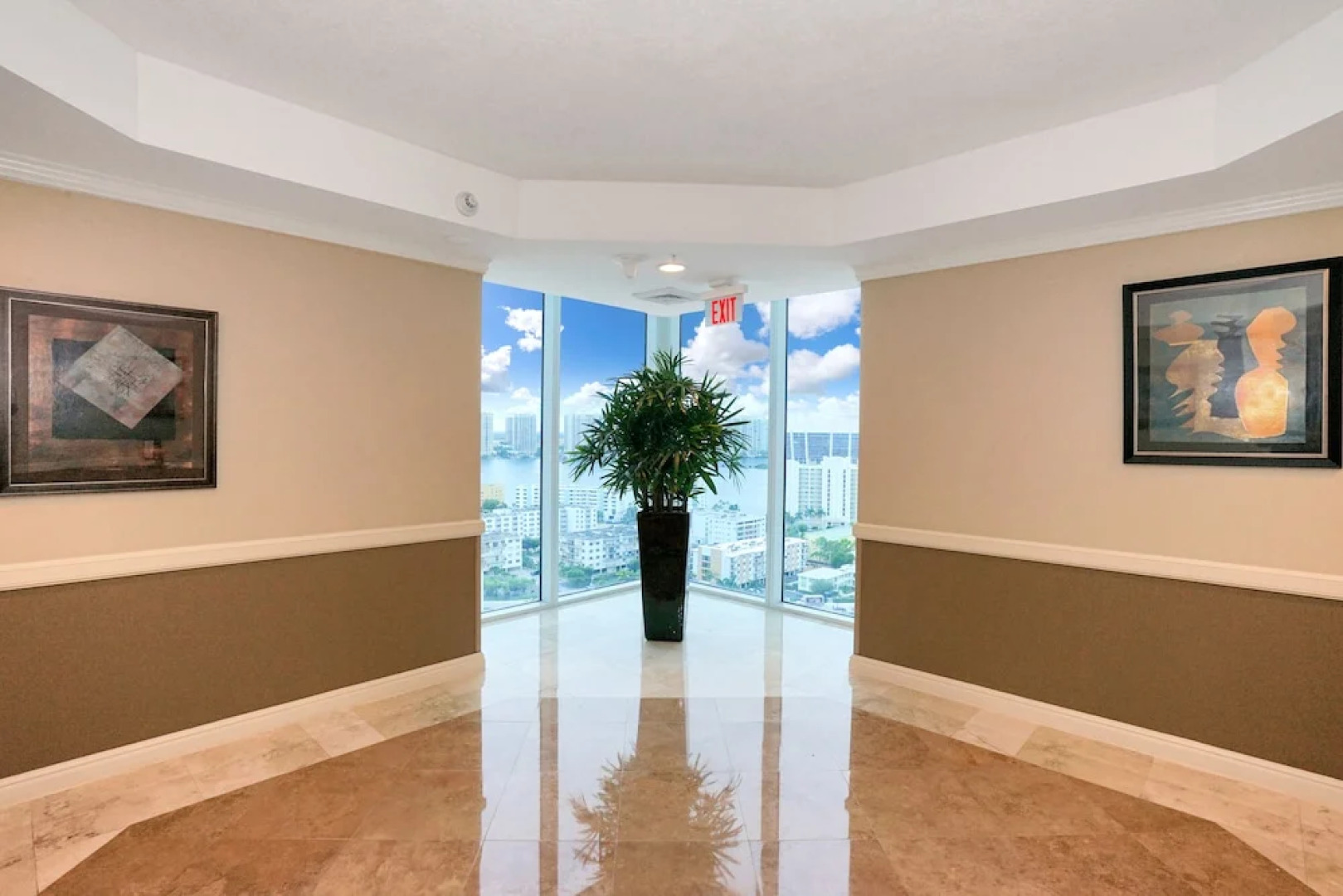 Tr Luxury Beach Resort by FMM