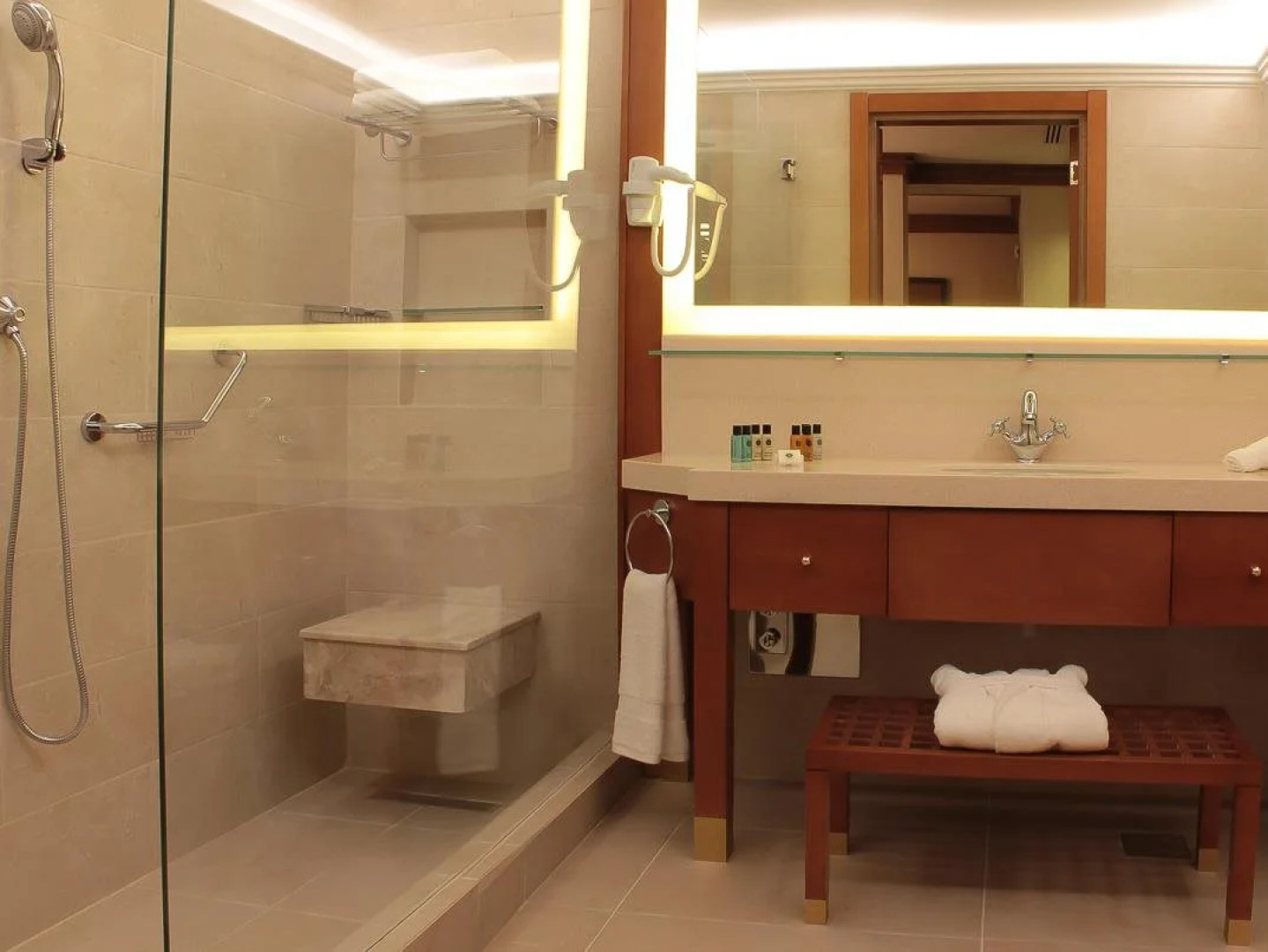 Thousand Nights Hotel Amman