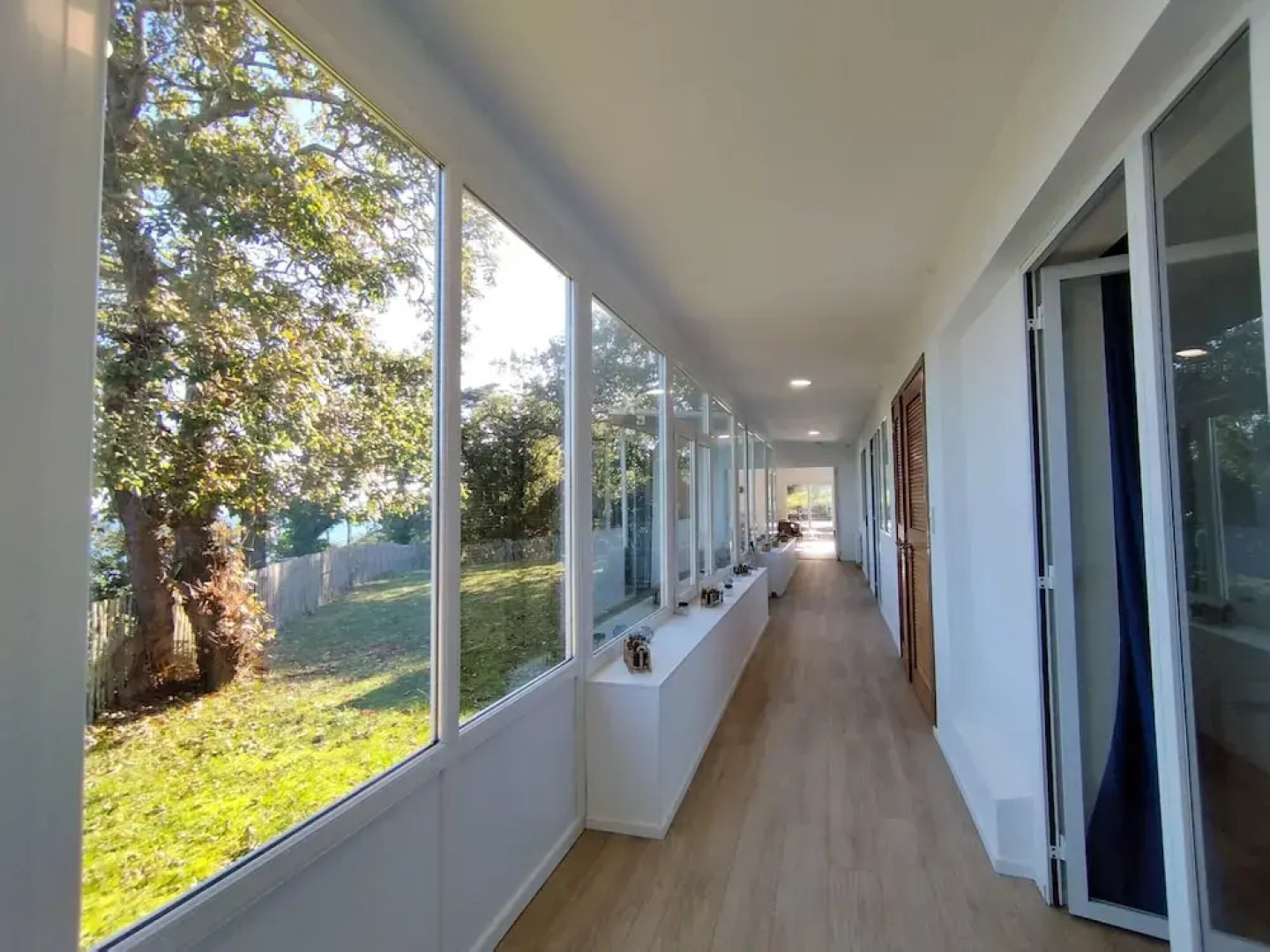 Superb Villa With sea View Near the Beach