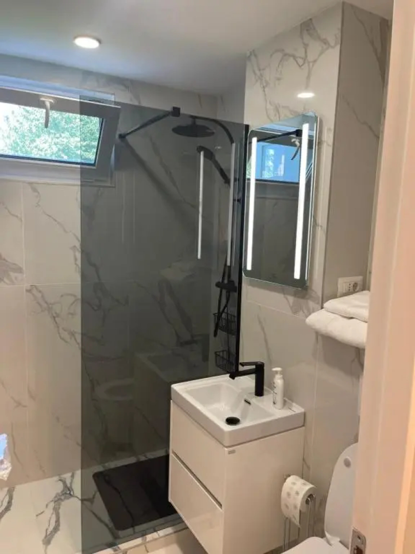 Apartament incantator in Roman