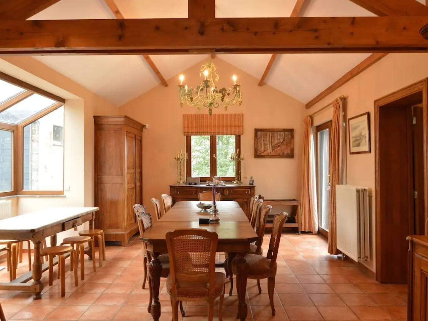 Spacious Holiday Home in Herbeumont near Forest