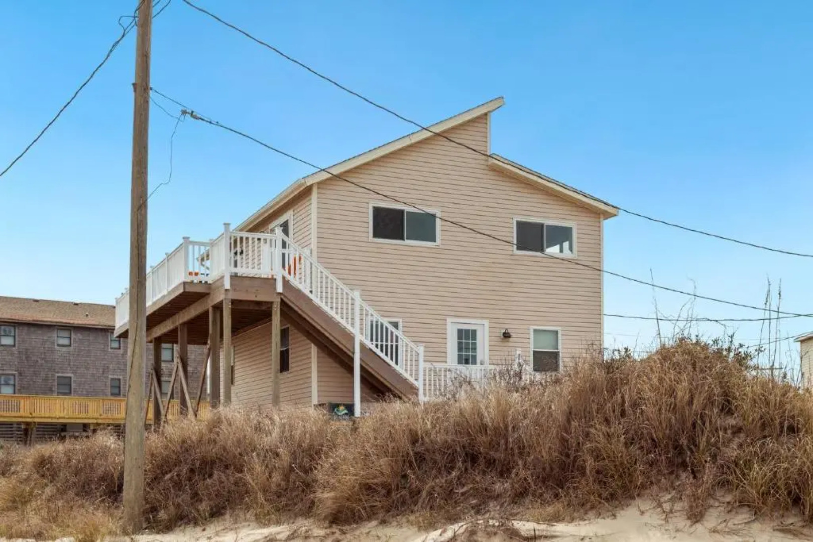 7148 Just Beachy 1 Min Walk to Beach