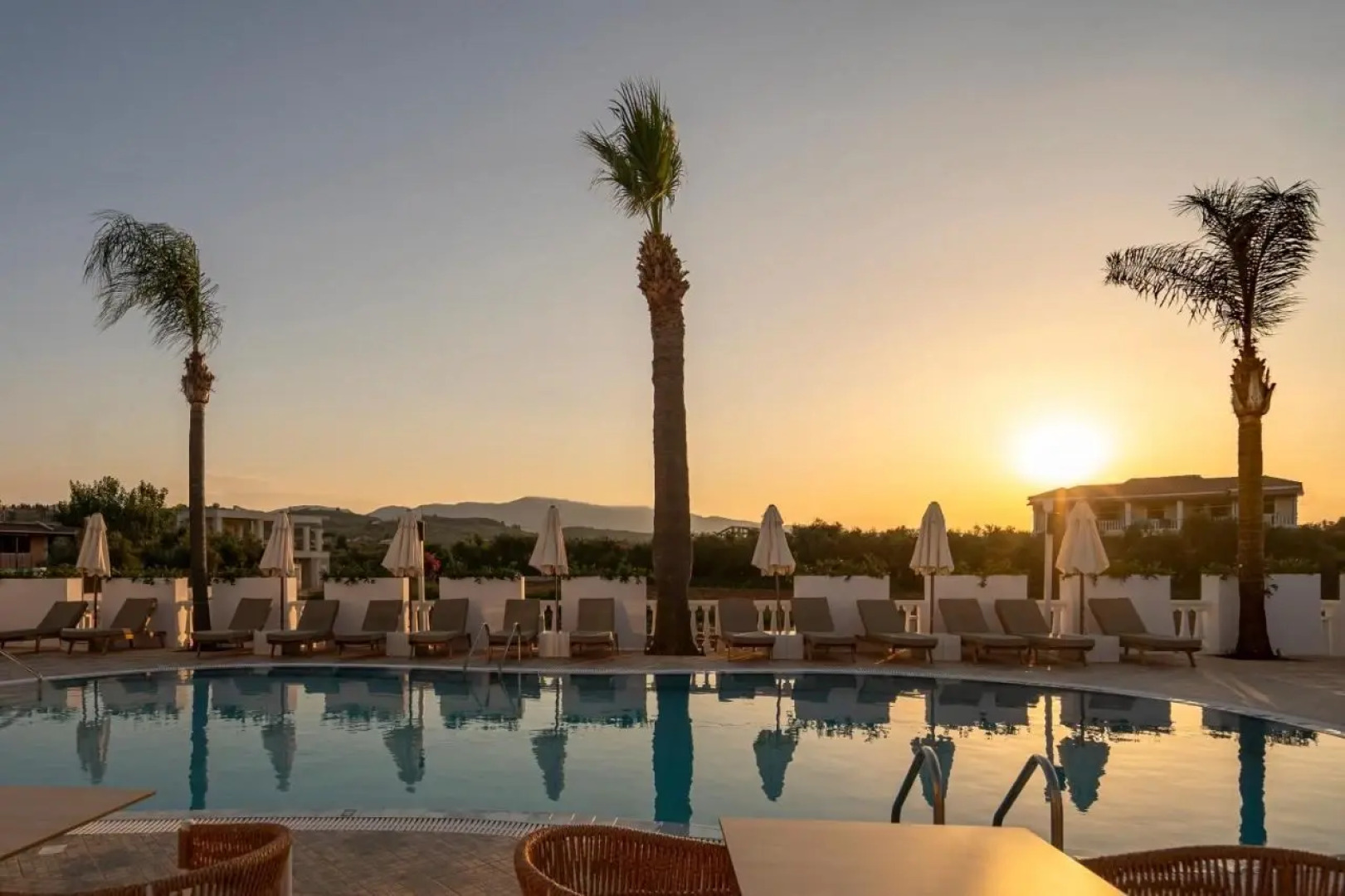 Arkadia Luxury Hotel Apartments