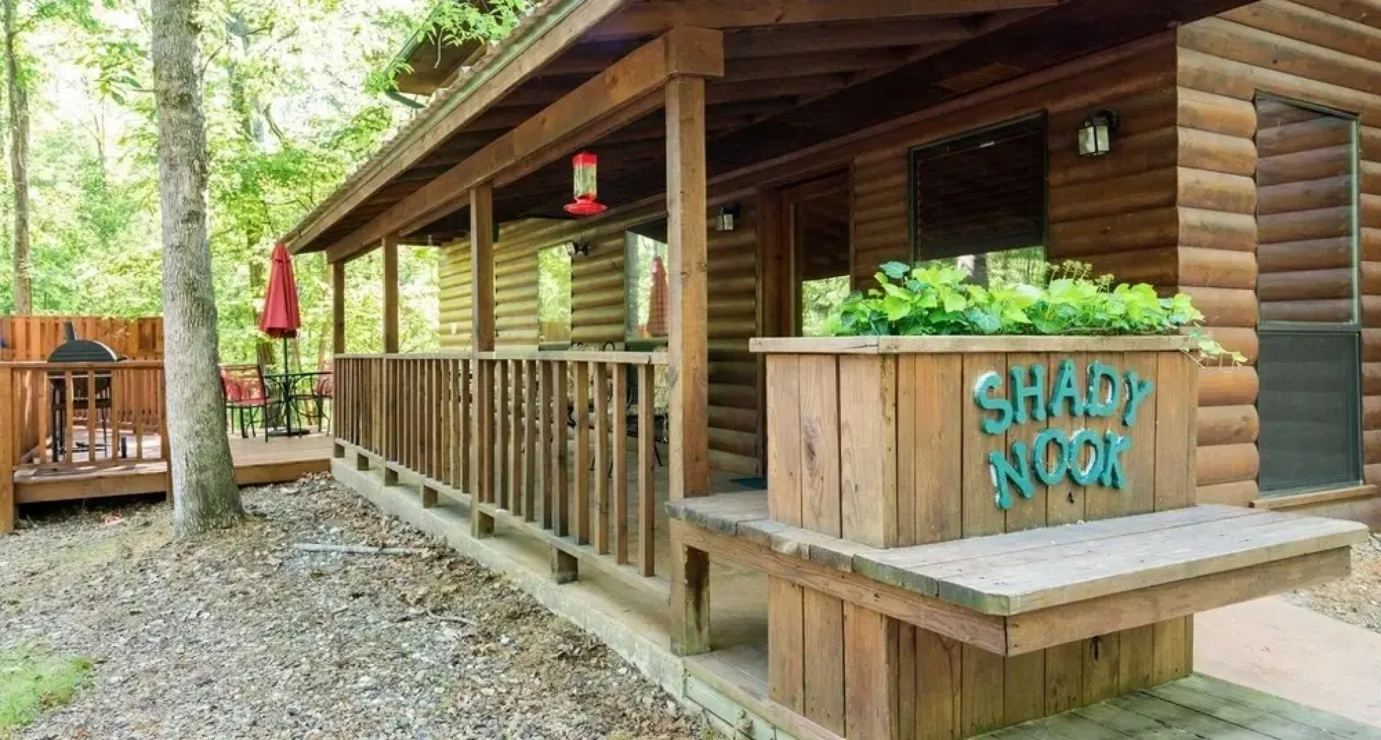 Shady Nook With Private Hot Tub and Minutes Away From Broken Bow Lake by Redawning