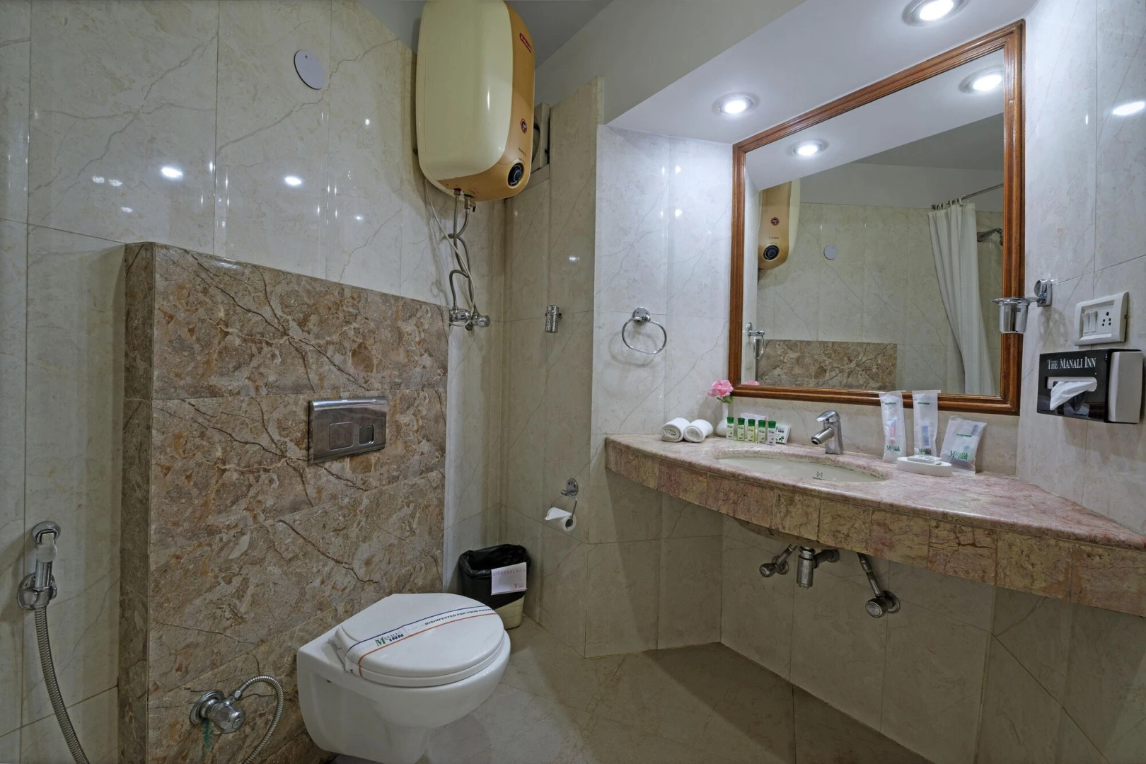 Bravia Hotel Manali Inn