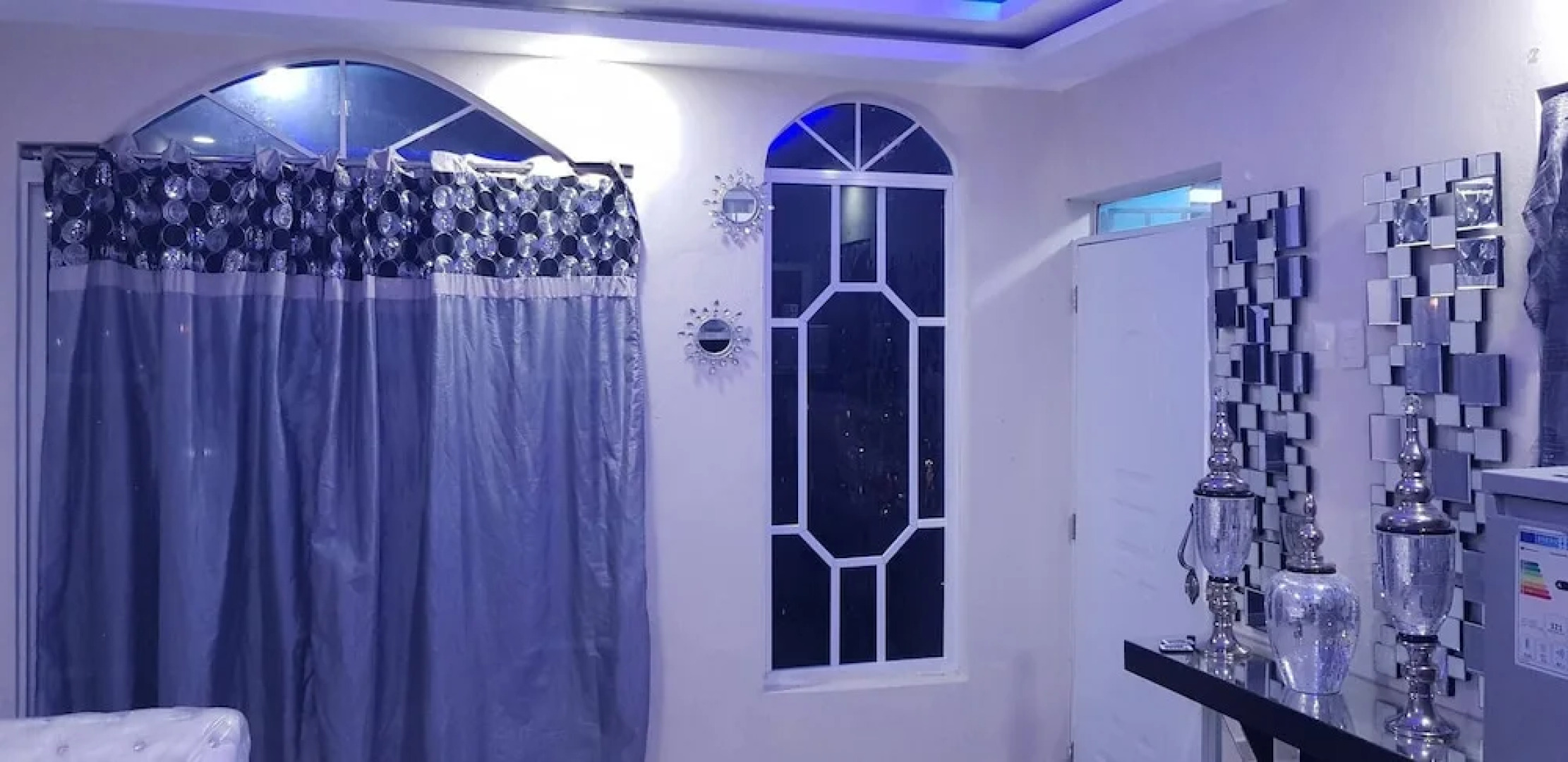 Imperial Suite - By Richi