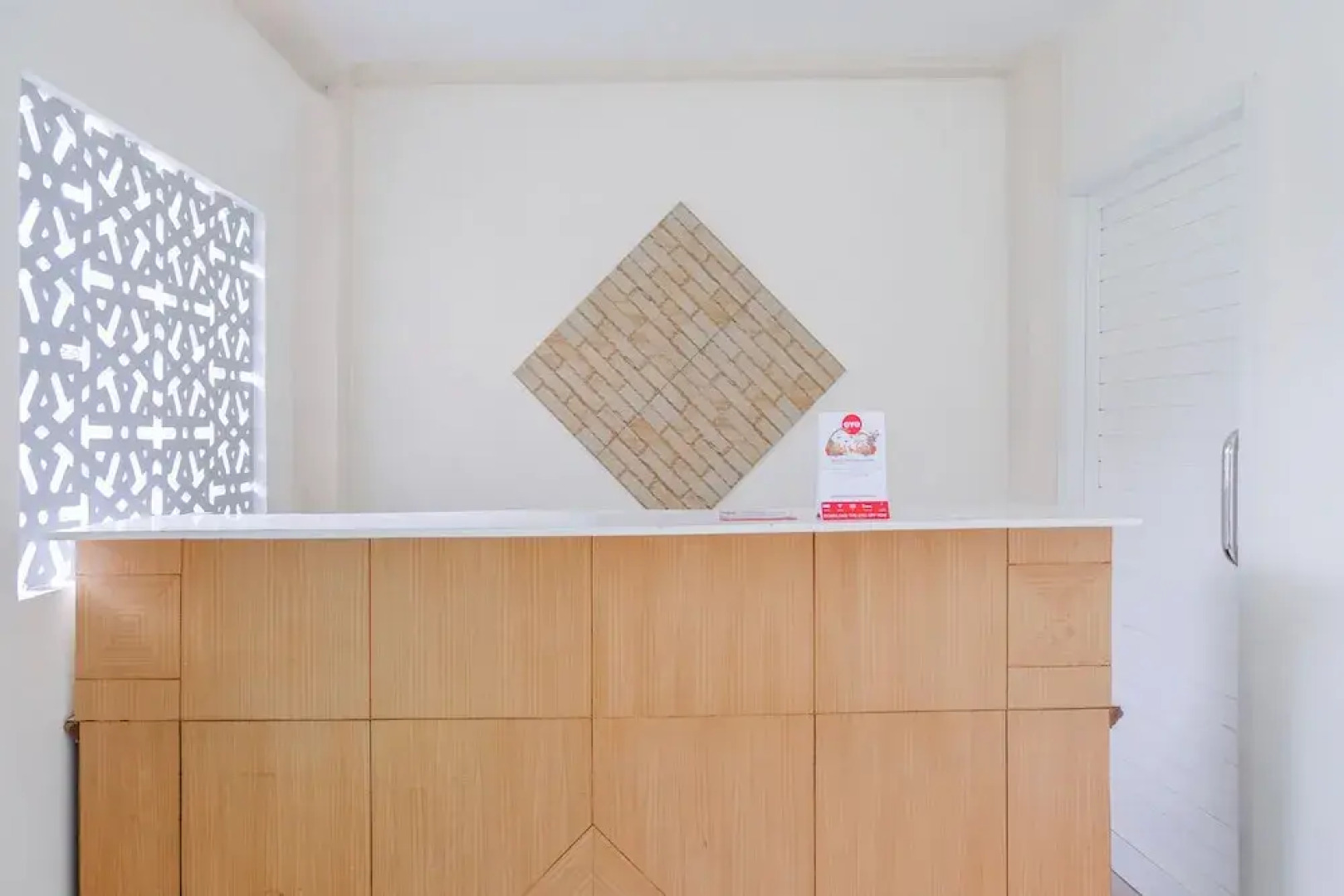 Oyo 1247 Antosa Family Residence