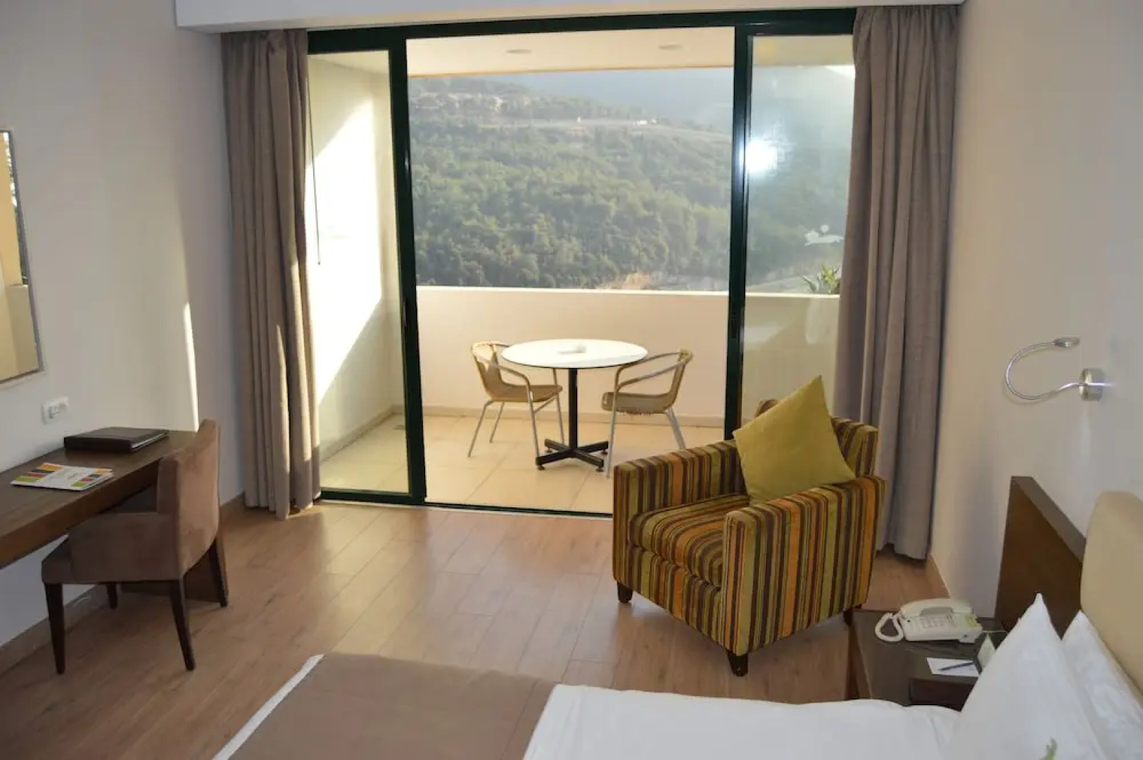 Country Lodge Bsalim