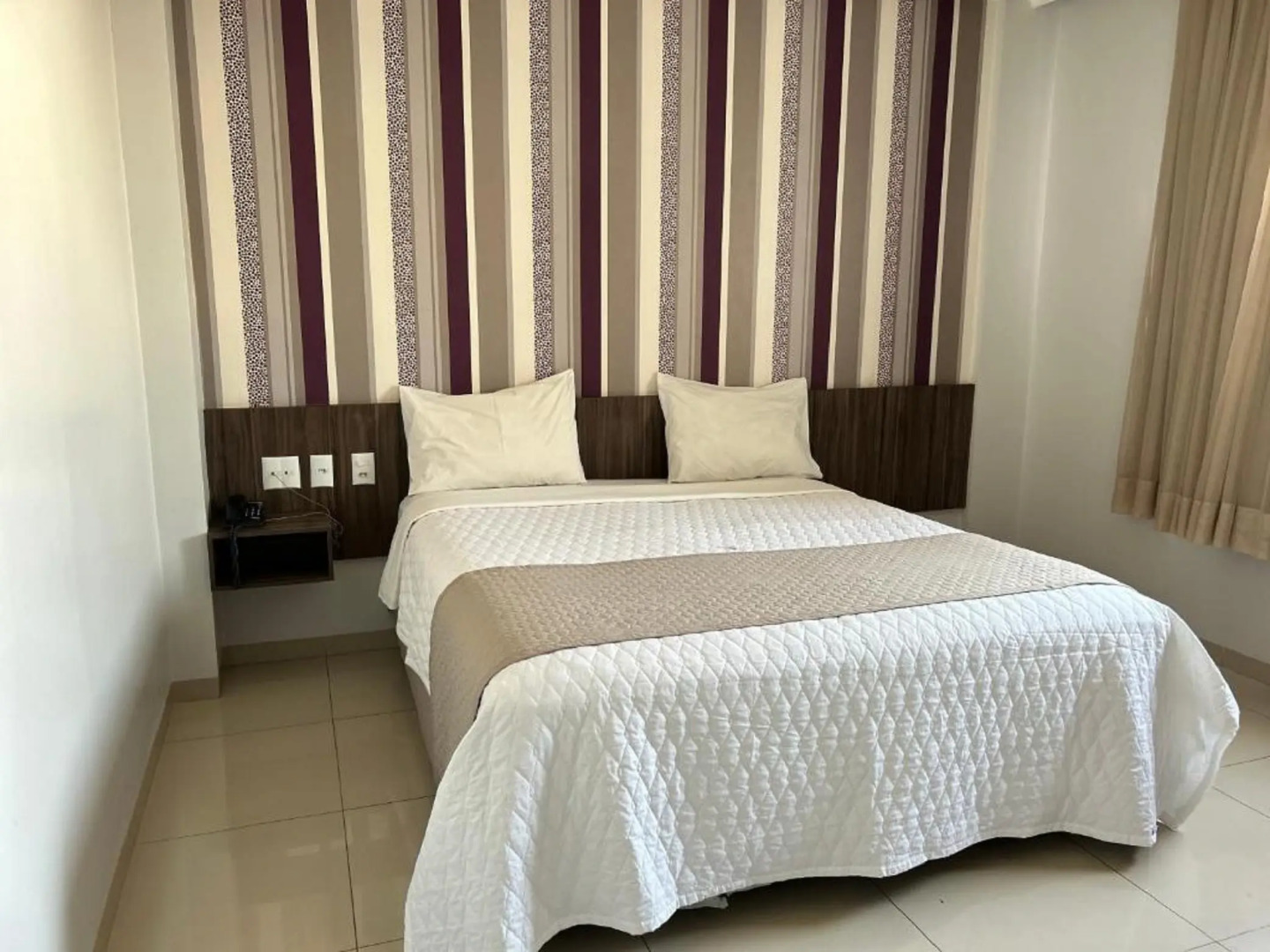 Premier Pallace Hotel