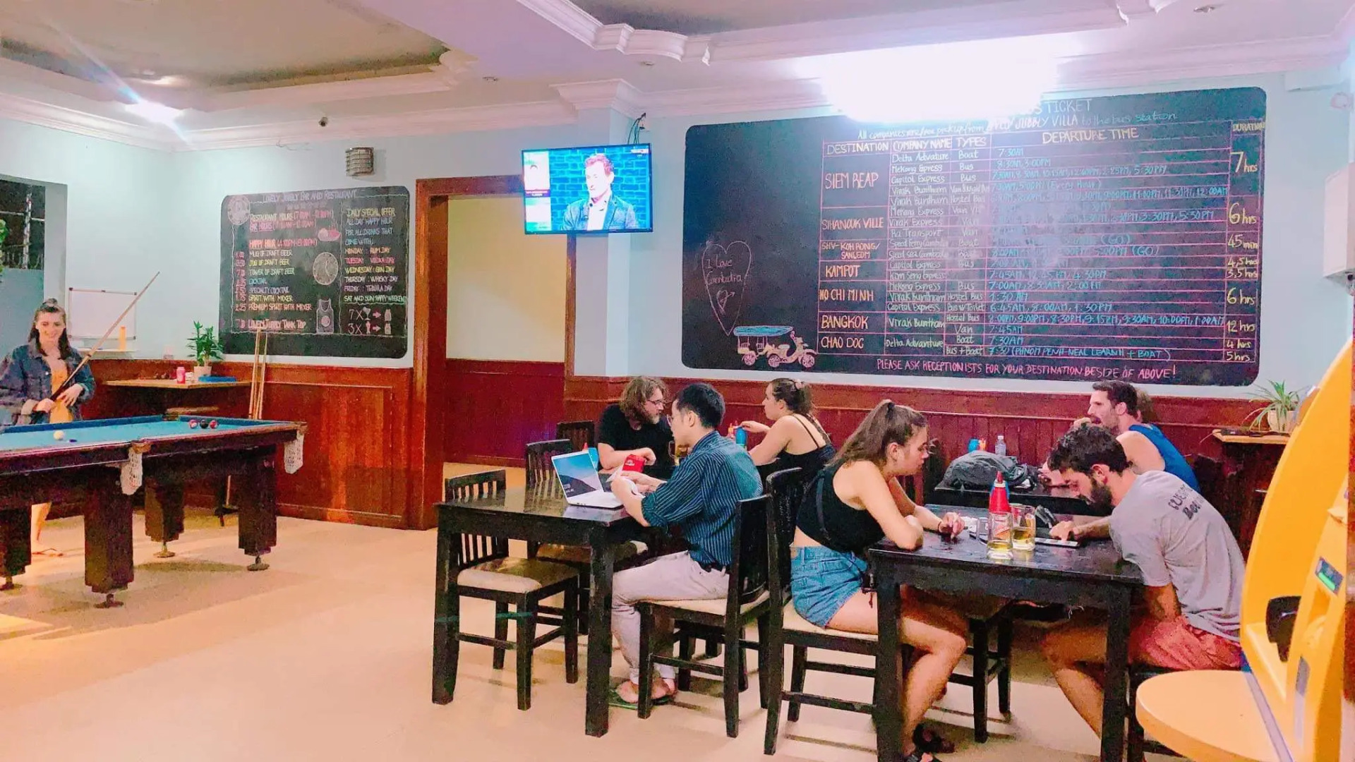 Lovely Jubbly Villa - Hostel