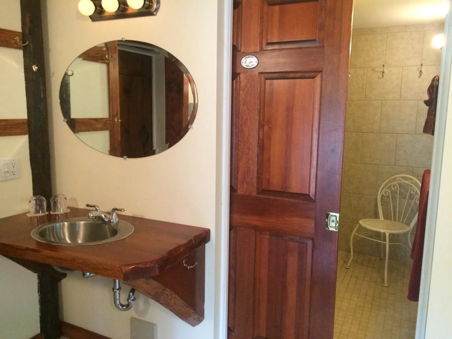 Strathcona Street Bed and Breakfast