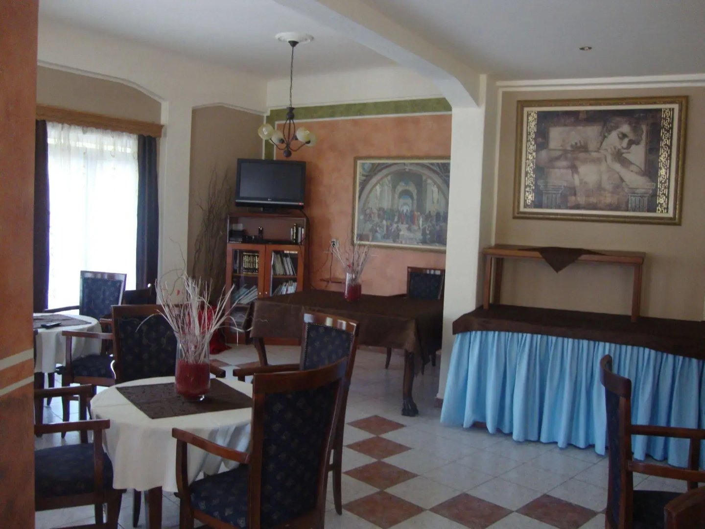 Hotel Emporiko