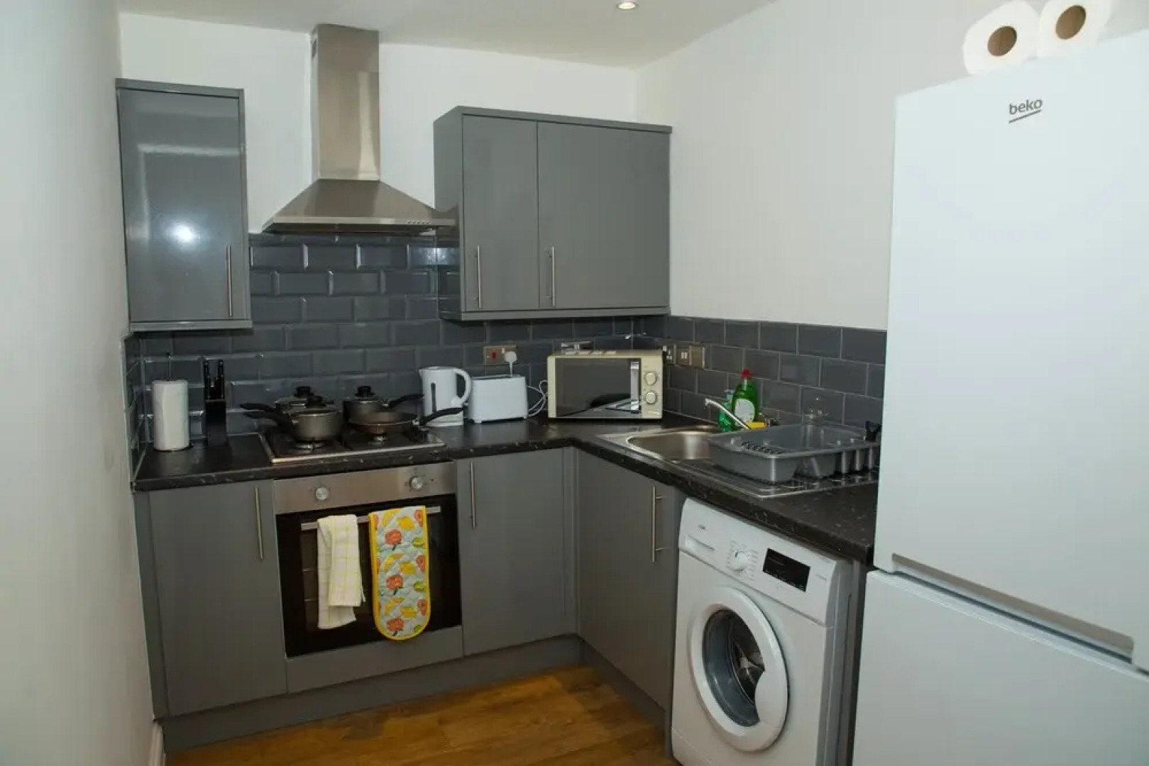 Everest Apartments Aldershot by SAZ Living