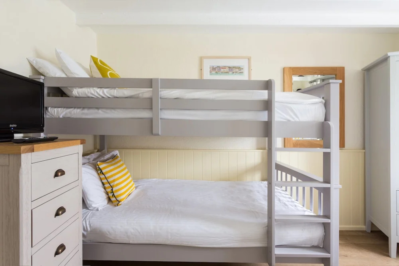 Oystercatcher Apartments