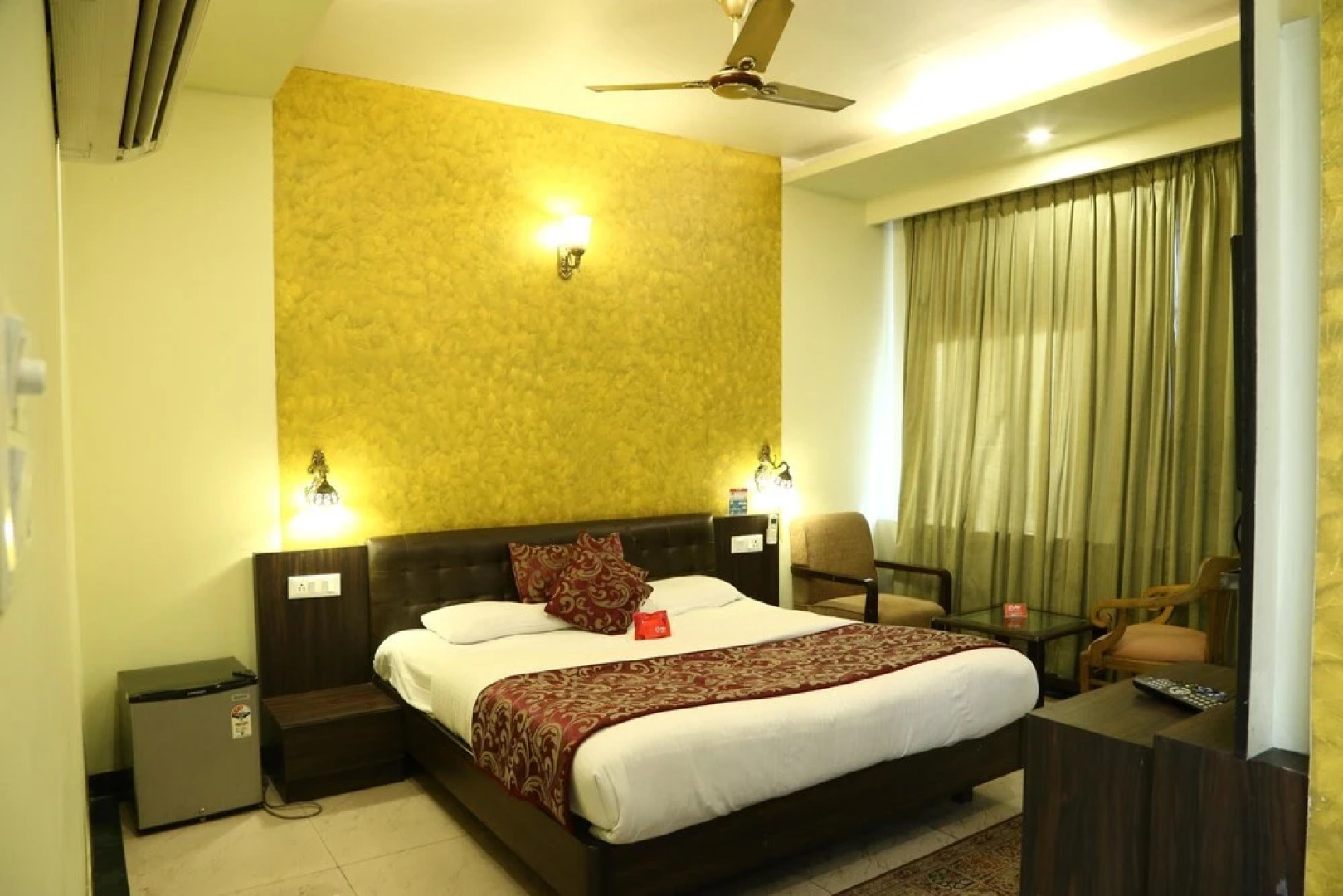OYO Rooms Sector 17 Chandigarh