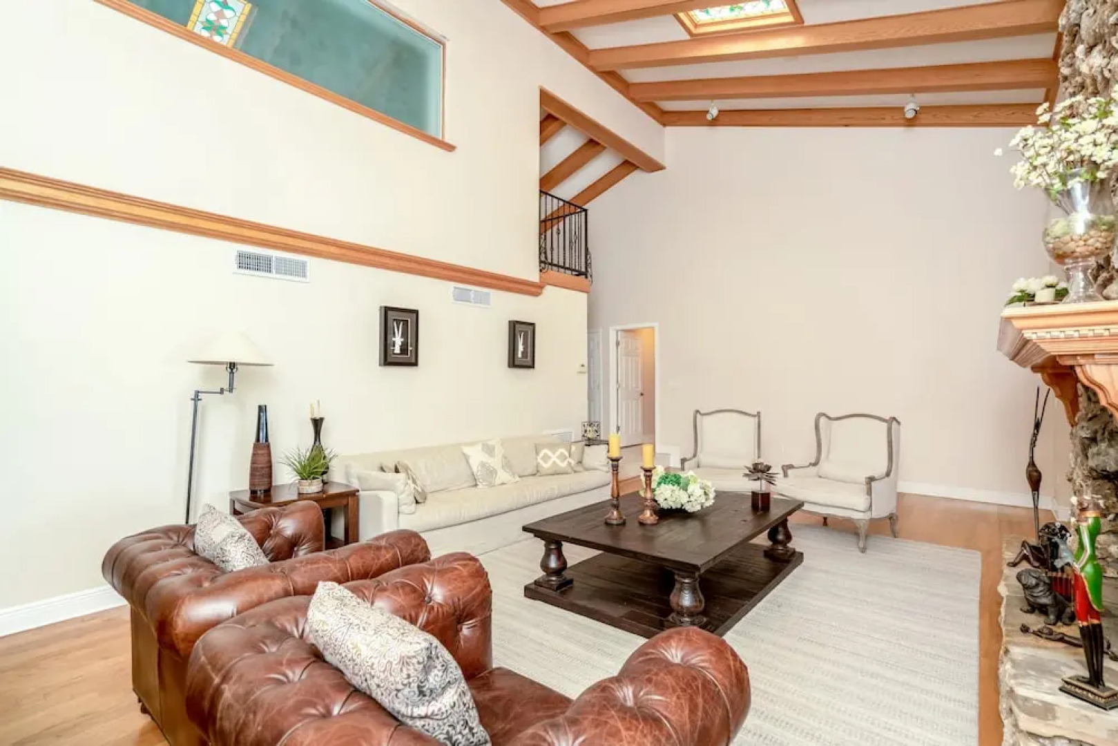 Ultimate 6 Bedroom 5 Bathroom On Bay Hill