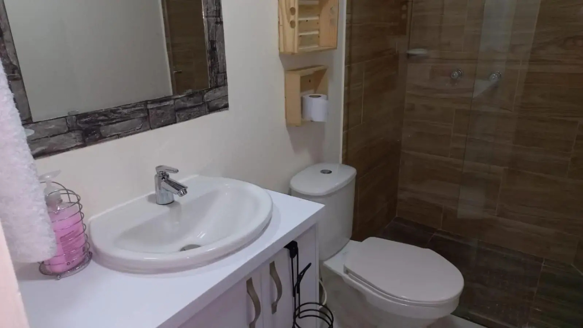 Apartamento con excelente ubicación.