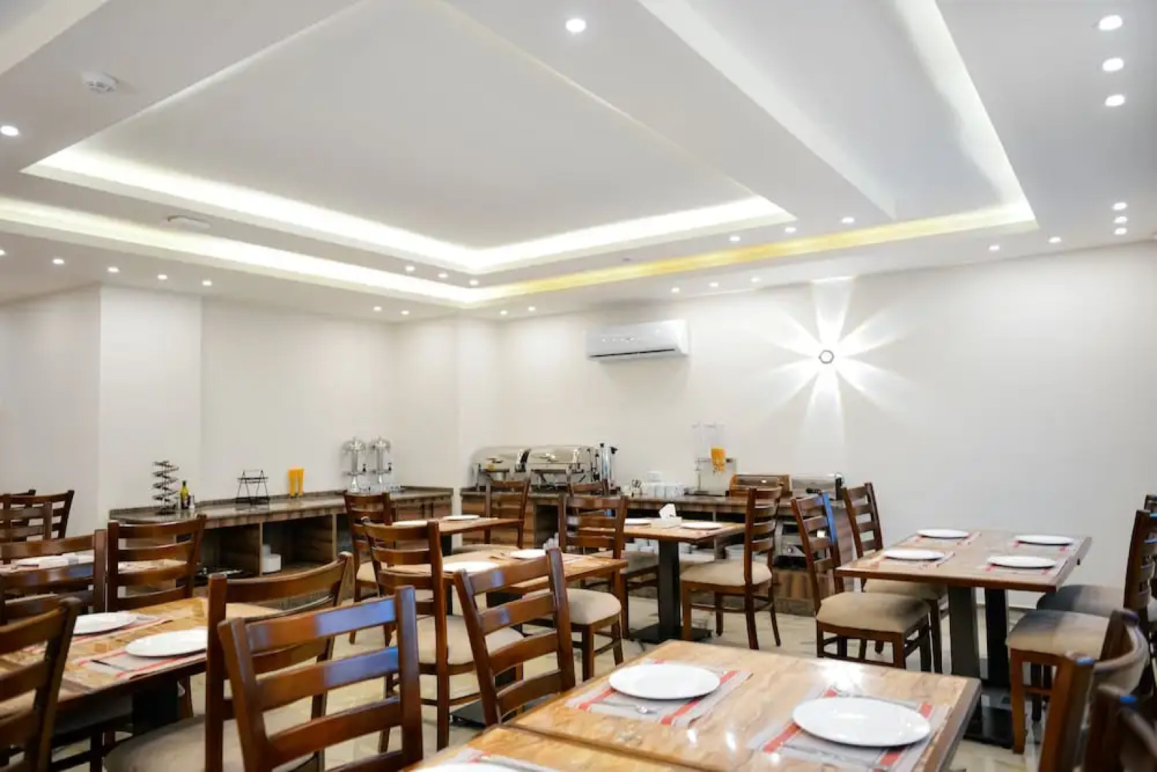 Petra Premium Hotel