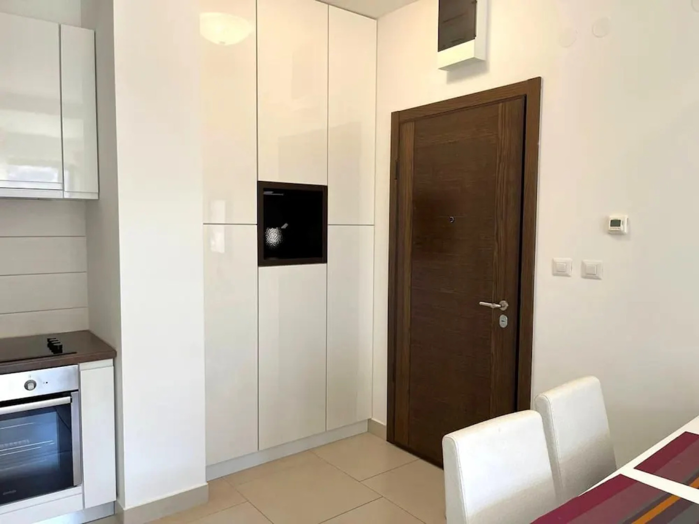 Impeccable 1-bed Apartment in Morinj