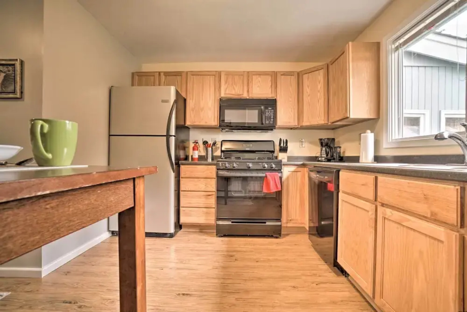 Convenient Kenai Apt - 3 Mi to Beach & Fishing