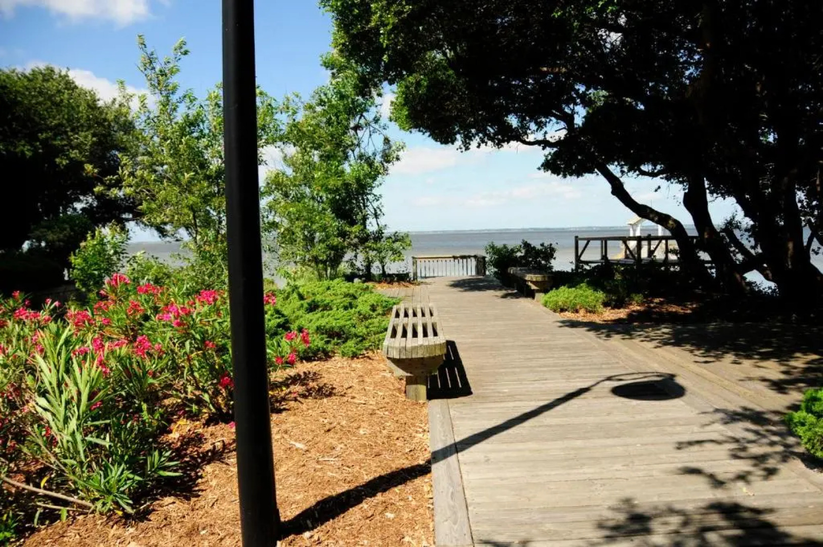 1472 Drifting Sands 3 Min Drive to Beach