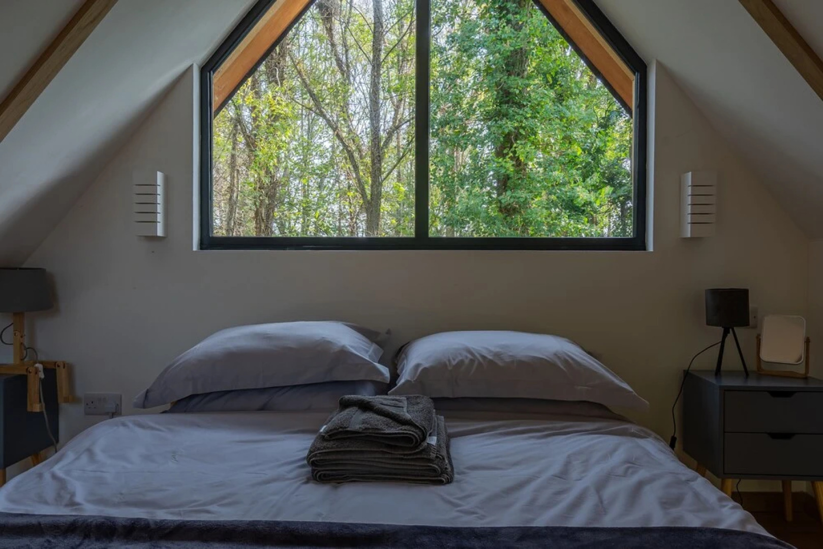 Badgers Rest With hot tub Option - see Extras