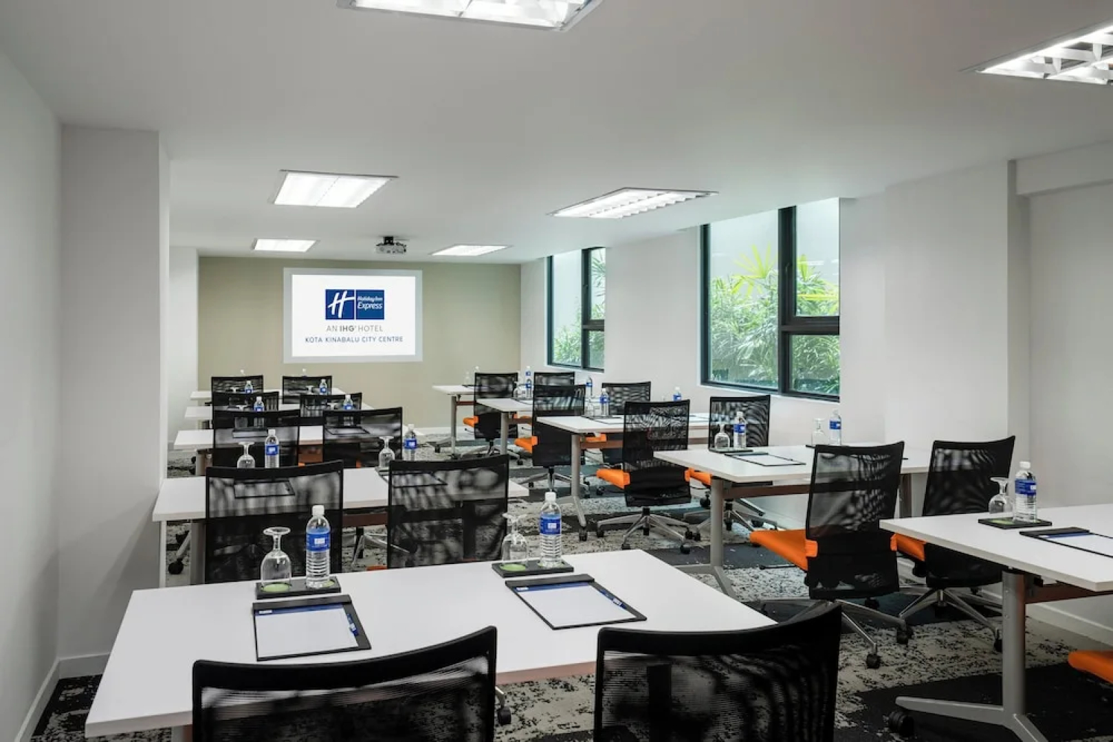 Holiday Inn Express Kota Kinabalu City Centre by IHG