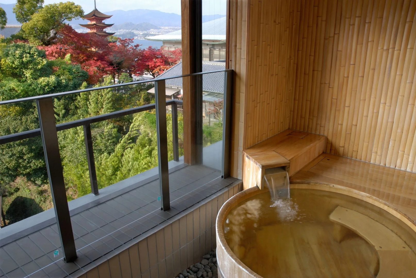 Отель Miyajima Grand Hotel Arimoto