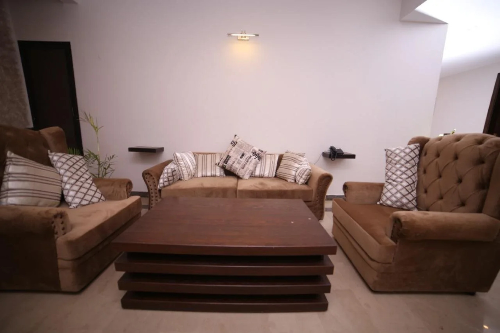 Zifan Hotel & Suites