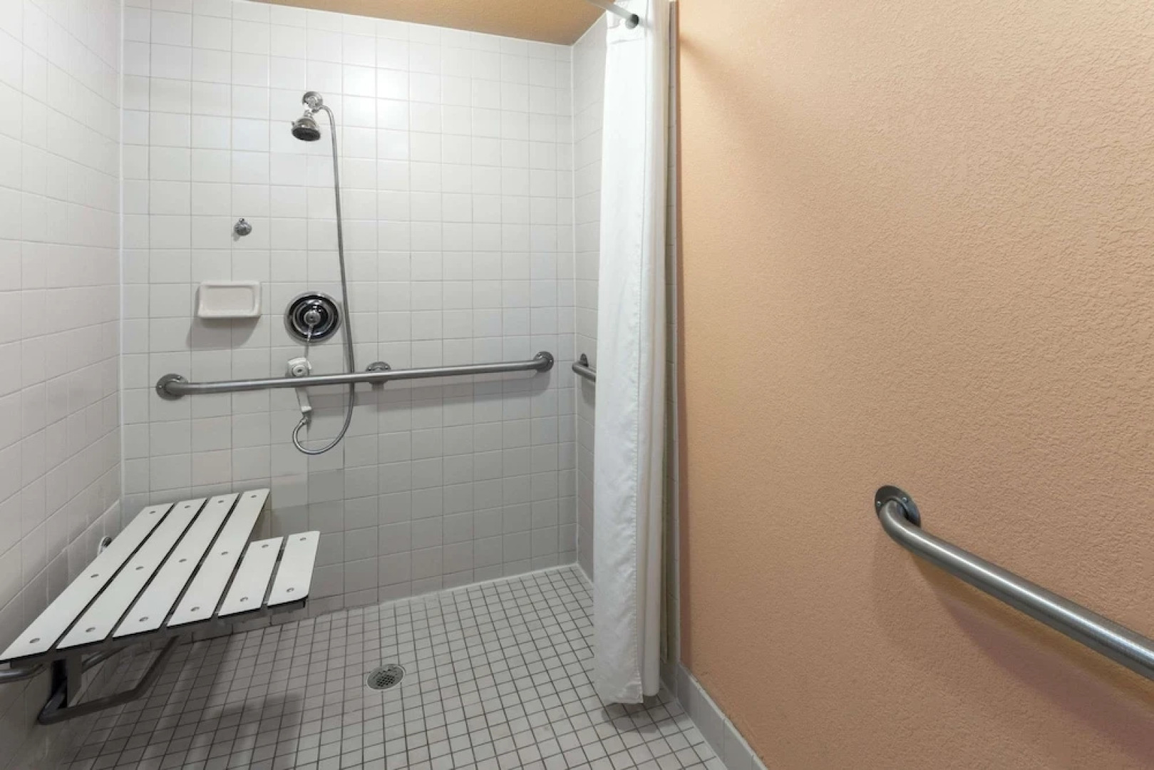 Super 8 Strongsville