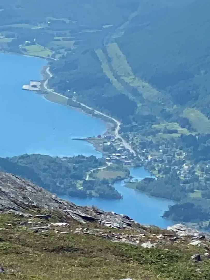 The house on the lake